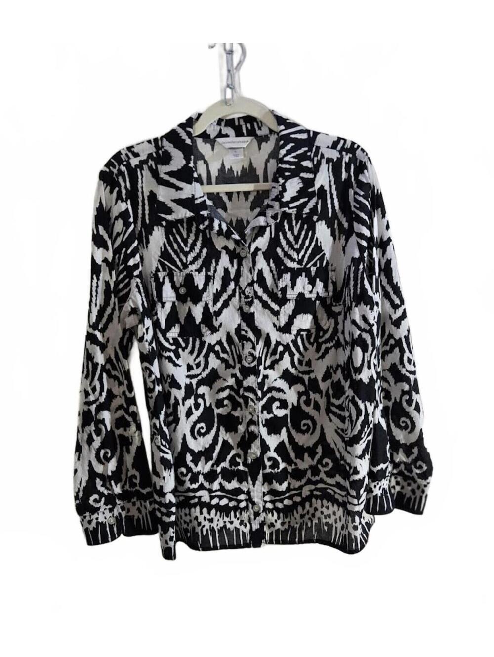 Christopher & Banks Black and White Patterned Button-Up Size XL